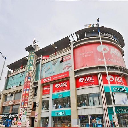 Hotel Nest View Ahmedabad Bagian luar foto