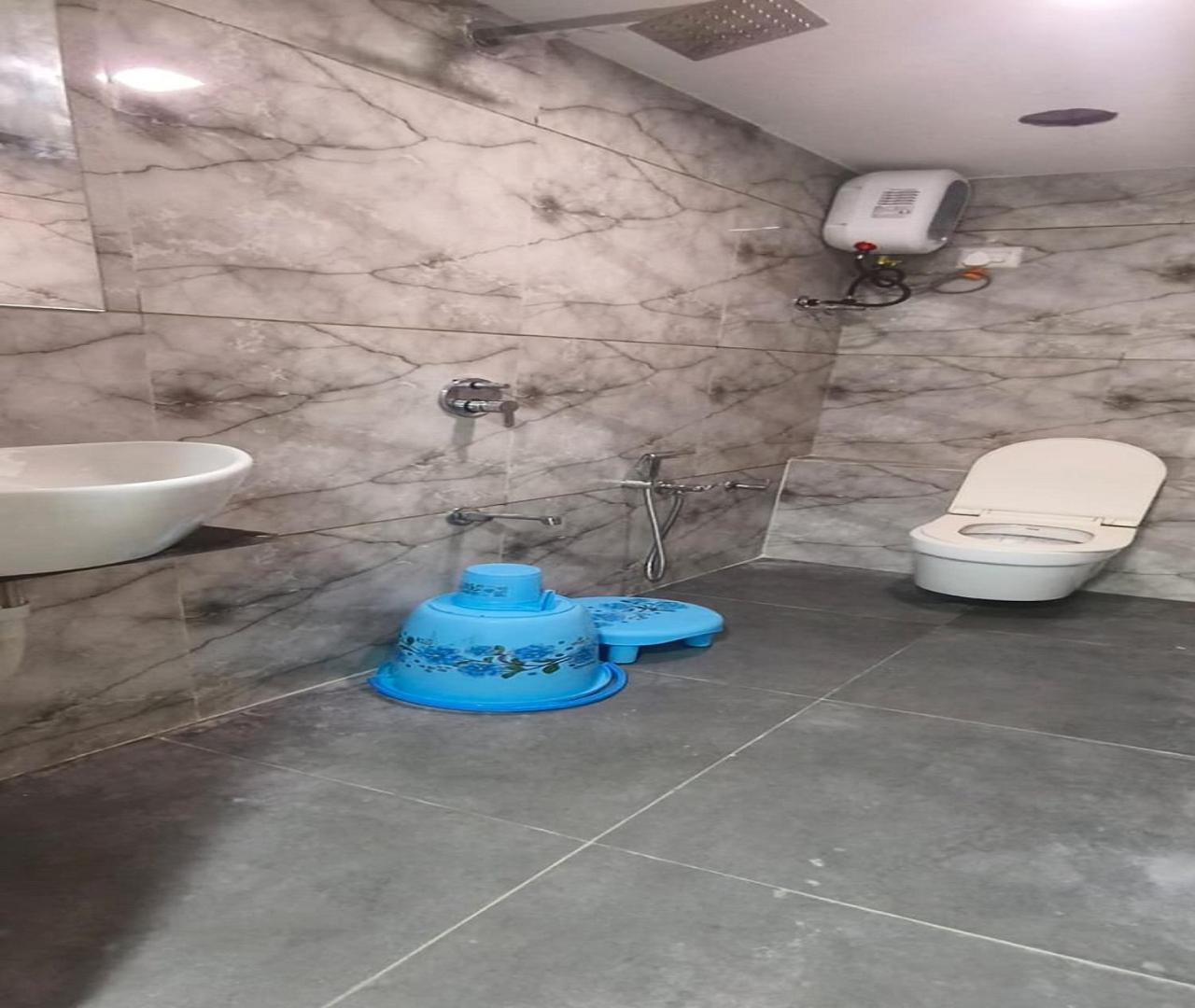 Hotel Nest View Ahmedabad Bagian luar foto